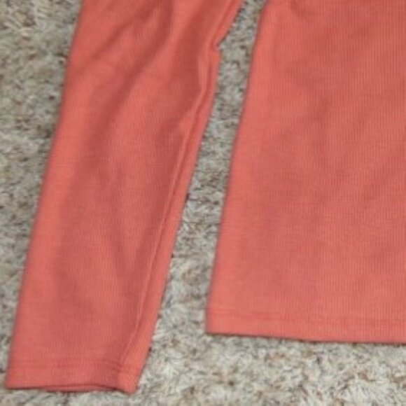 Womens Guess Henly Shirt Large Orange Ribbed Long Sleeve Scoop Snap Neck Top - Picture 4 of 5